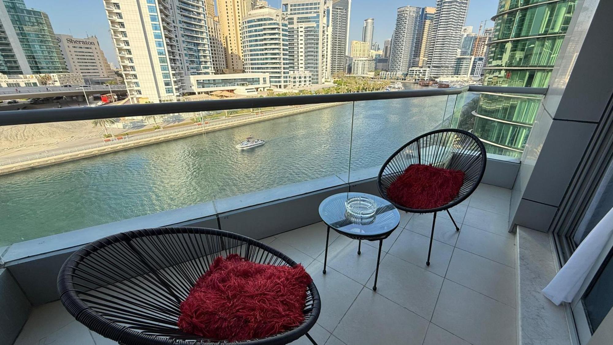 Premium Dubai Marina Two Bedroom Apartments With Sea View - Family Only Exterior foto